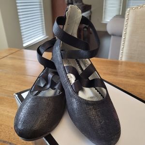 Nine West Ballet slippers little girl size 13
